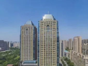 伟业双塔